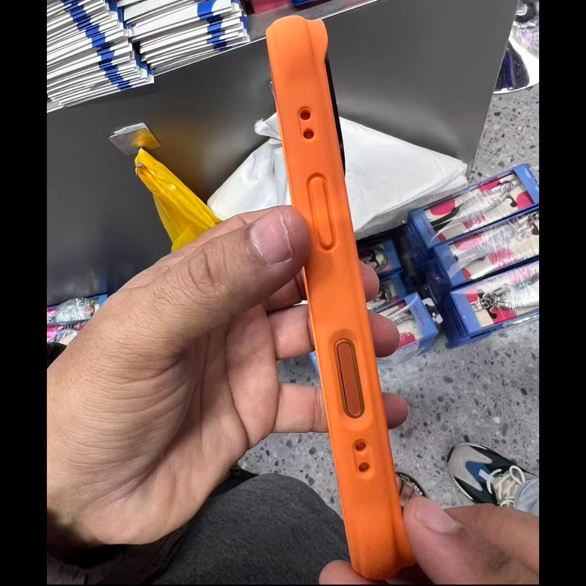 Sticky Design Phone Case